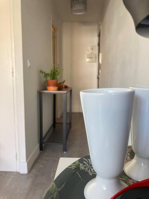 Cozy Studio With Balcony And Free Parking เอ็ก-ซอง-โพรวองซ์ ภายนอก รูปภาพ